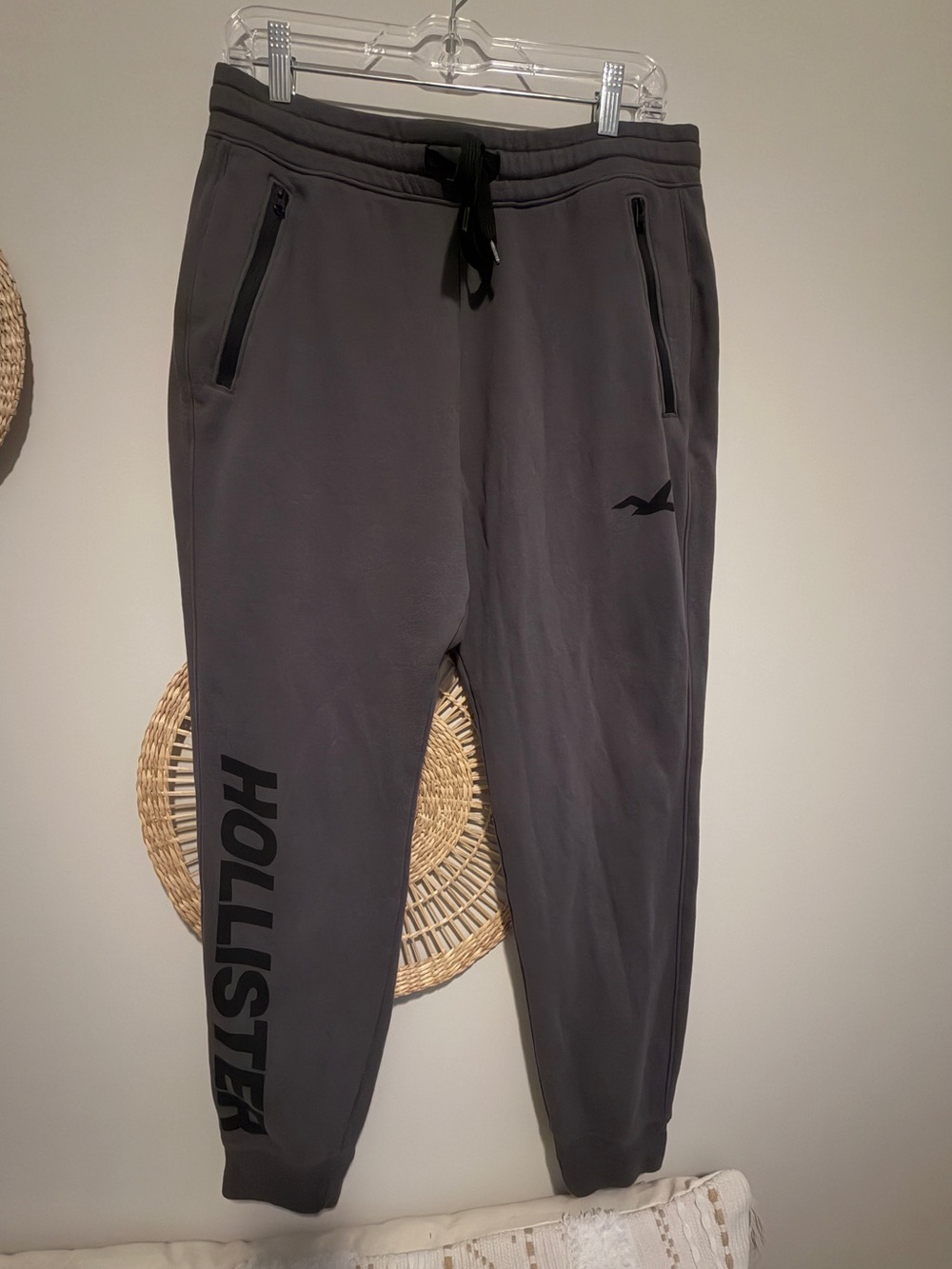 Hollister Men's Dark Charcoal Grey Logo Joggers